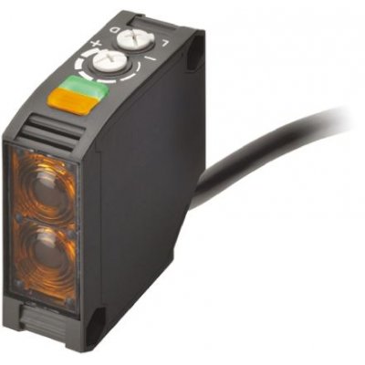 Omron E3JK-TR11 2M (Emitter and Receiver) Photoelectric Sensor 40 m