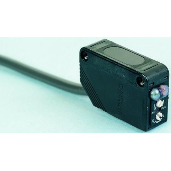 Omron E3ZT86OMS (Emitter and Receiver) Photoelectric Sensor 15 m