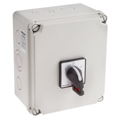 RS PRO 860-9554 2 Pole Enclosed Changeover Switch, 25 A, 15 kW, IP65
