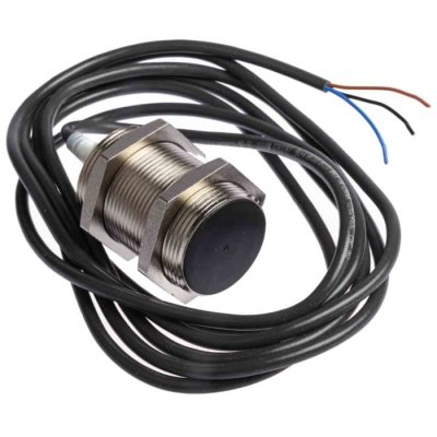 Omron E2AM30KS15WPB12M Inductive Sensor - Barrel, PNP Output, 15 mm Detection, IP67, Cable Terminal