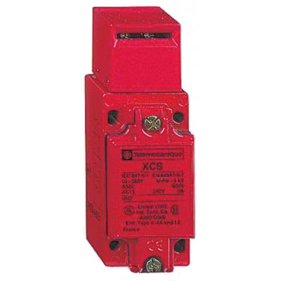Telemecanique Sensors XCSA713 Safety Interlock Switch, 2NC/1NO, Key Actuator Included, Zamak
