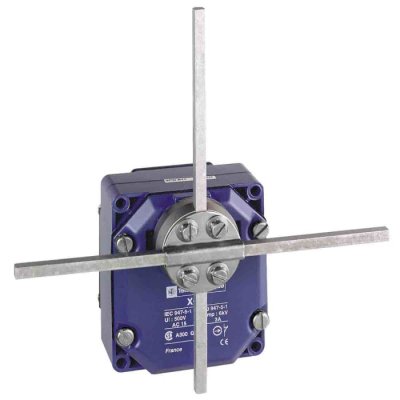 Telemecanique Sensors XCRF171 Snap Action Limit Switch - Metal