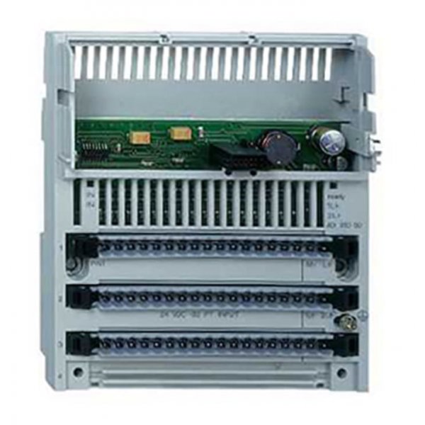 Schneider Electric 170ADI35000 PLC CPU - 32 Inputs, For Use With Modicon Momentum