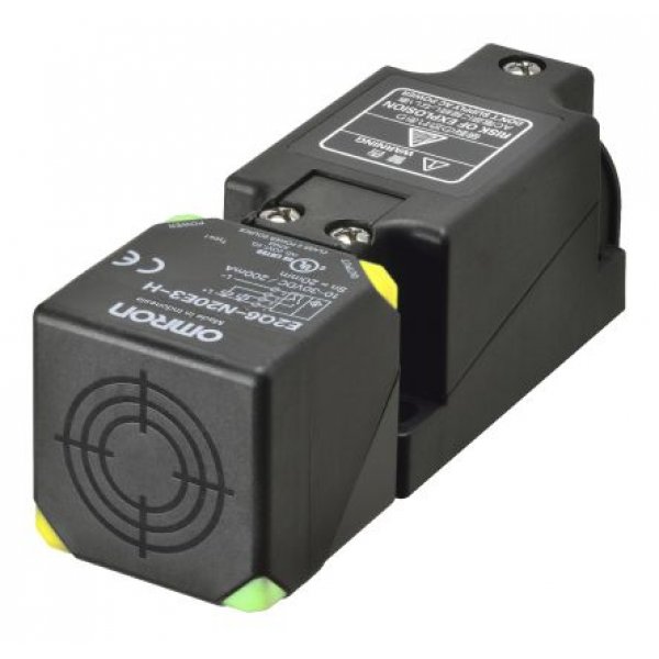 Omron E2Q6N30ME3H NPN Inductive Sensor 40mm